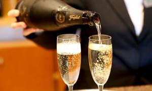 Sparkling Cava wines from Spain